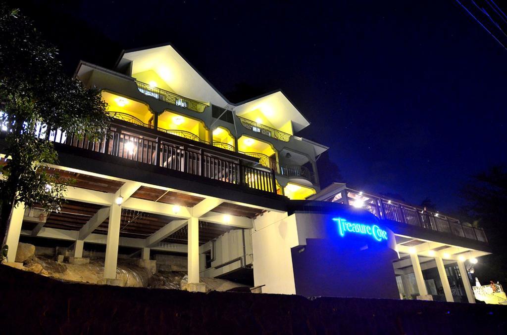 Treasure Cove Hotel & Restaurant Bel Ombre Exterior photo